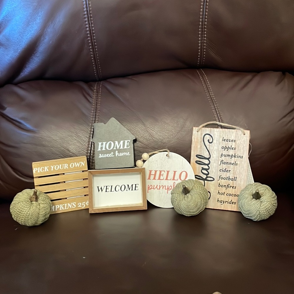 TARGET BP Fall Decor/Tiered Tray Mini items